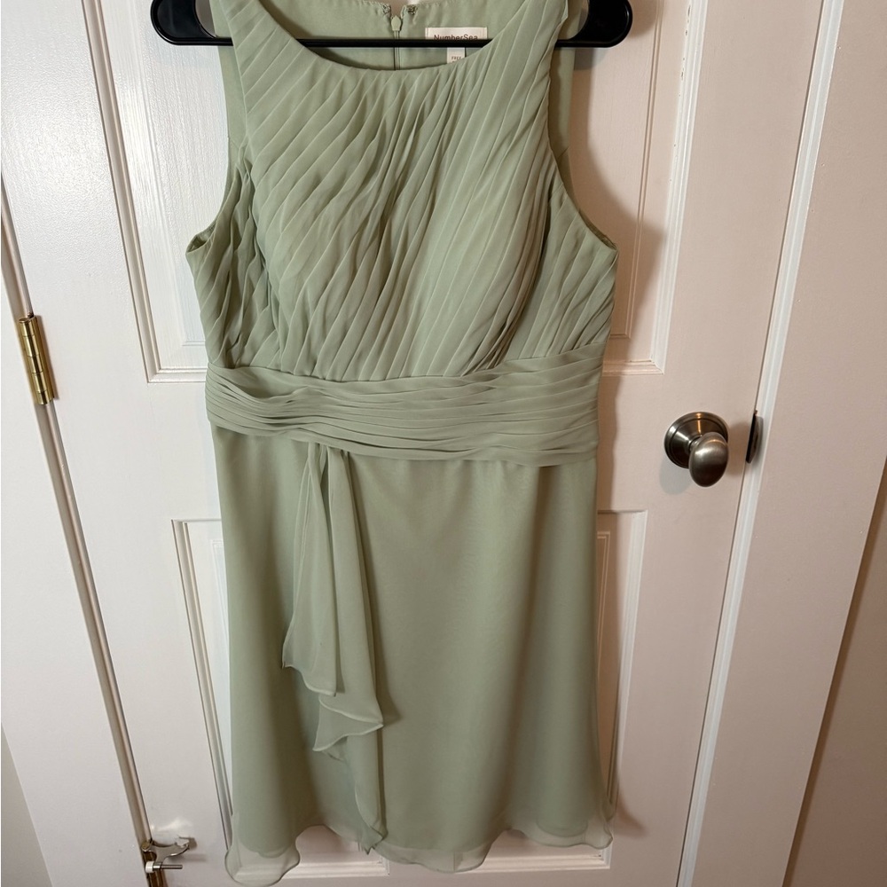 Elegant Pleated Green Dress
